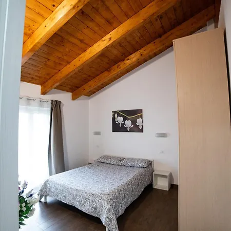Apartamento Dicentra Villanova d'Asti